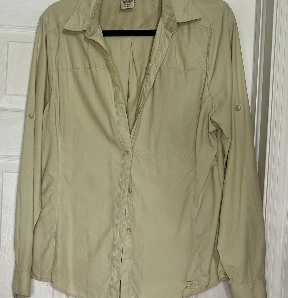 REI Co-op Sahara Long-Sleeve Roll-Tab Button Down Hiking Shirt Khaki Women's L